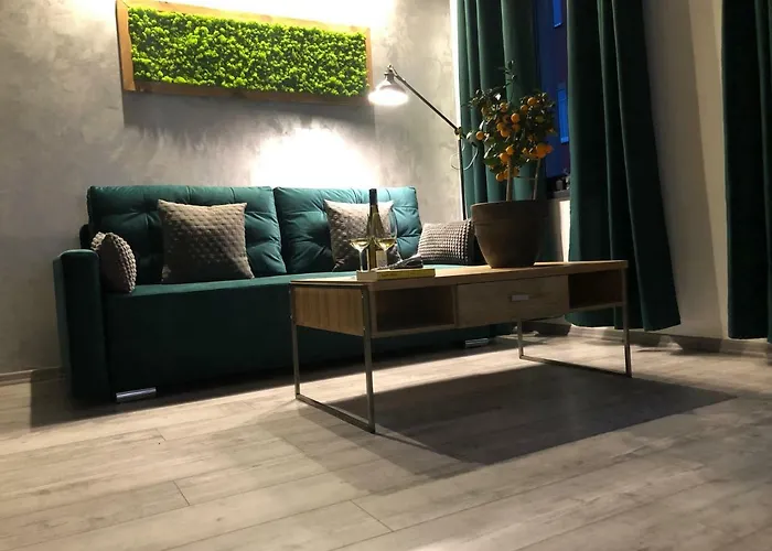 Joanny Bator Apartment